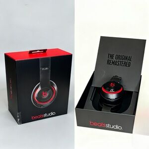 IOB Beats Studio Pro Wireless Over-Ear Headphones - Gloss Red & Black